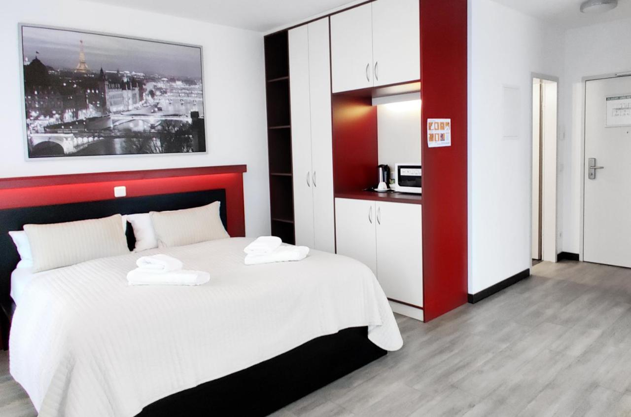6 Rooms Apartments Berlin Exterior photo